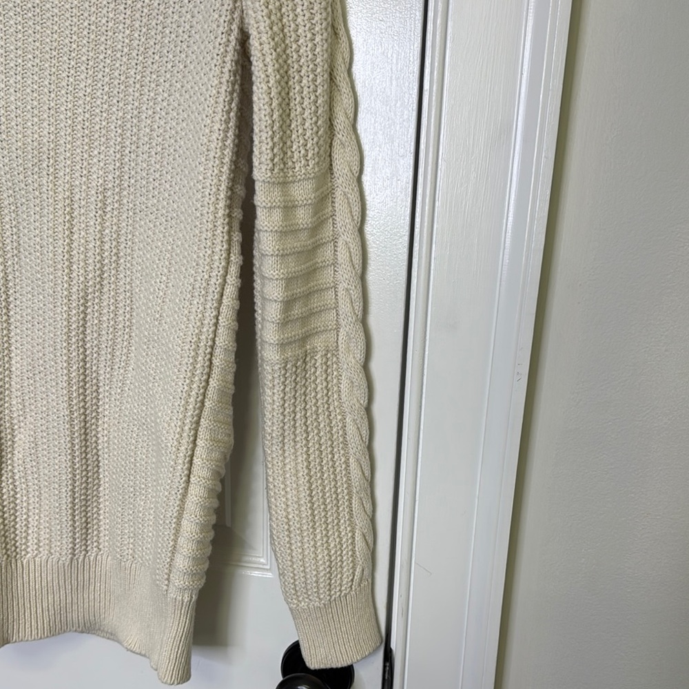 GAP Cream V-Neck Cable Knit Cardigan PTP: 17.5”-20.5” - Picture 8 of 9